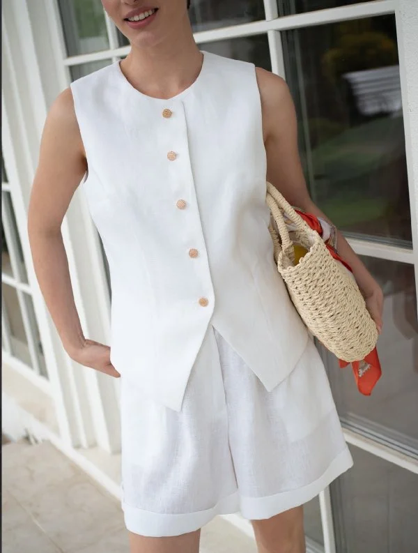 Жилет с круглым горлом цвет белый - в фирменном магазине спортивной одежды Brillante.by