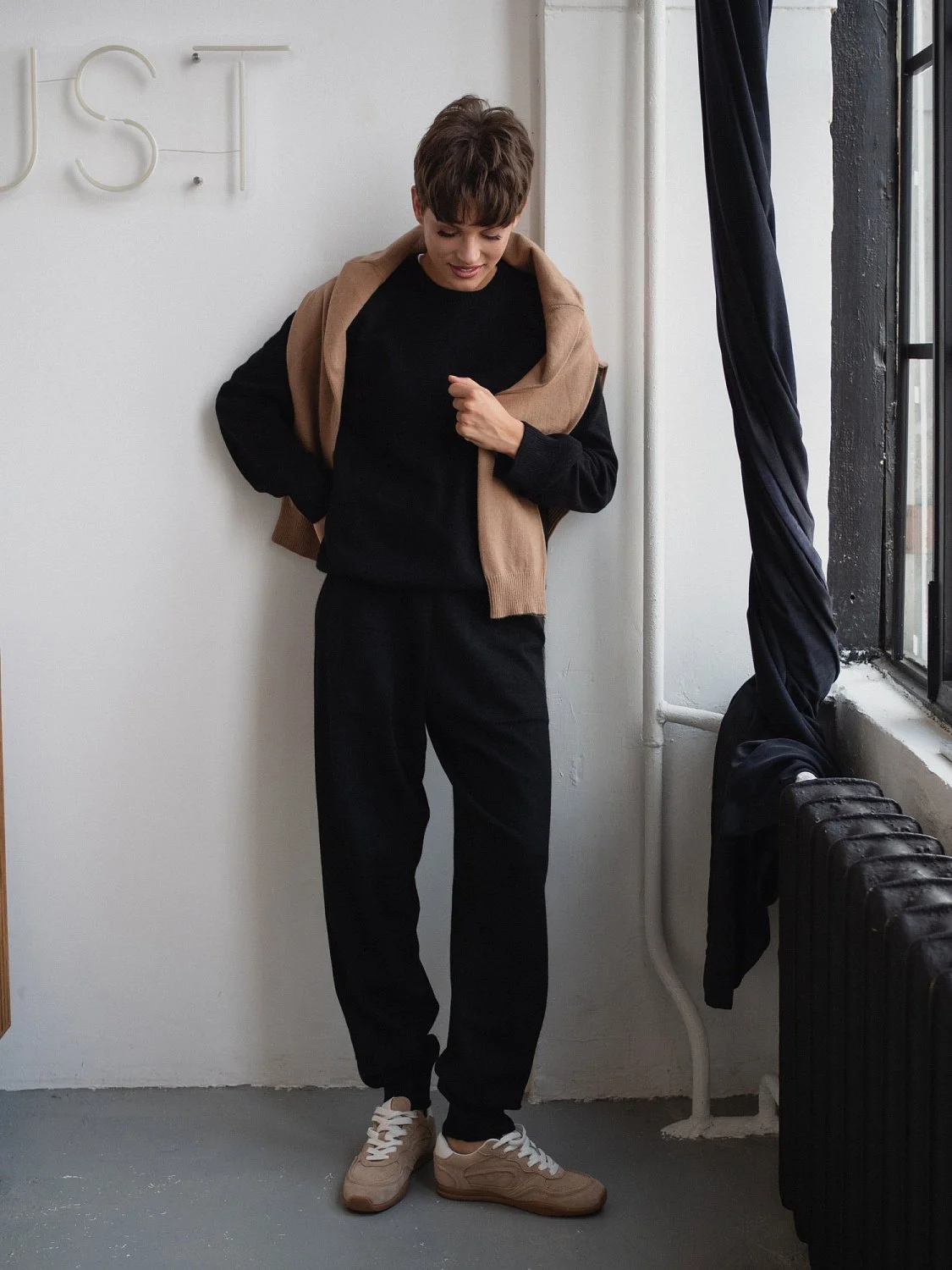 Костюм из ангоровой шерсти цвет ЧЕРНЫЙ