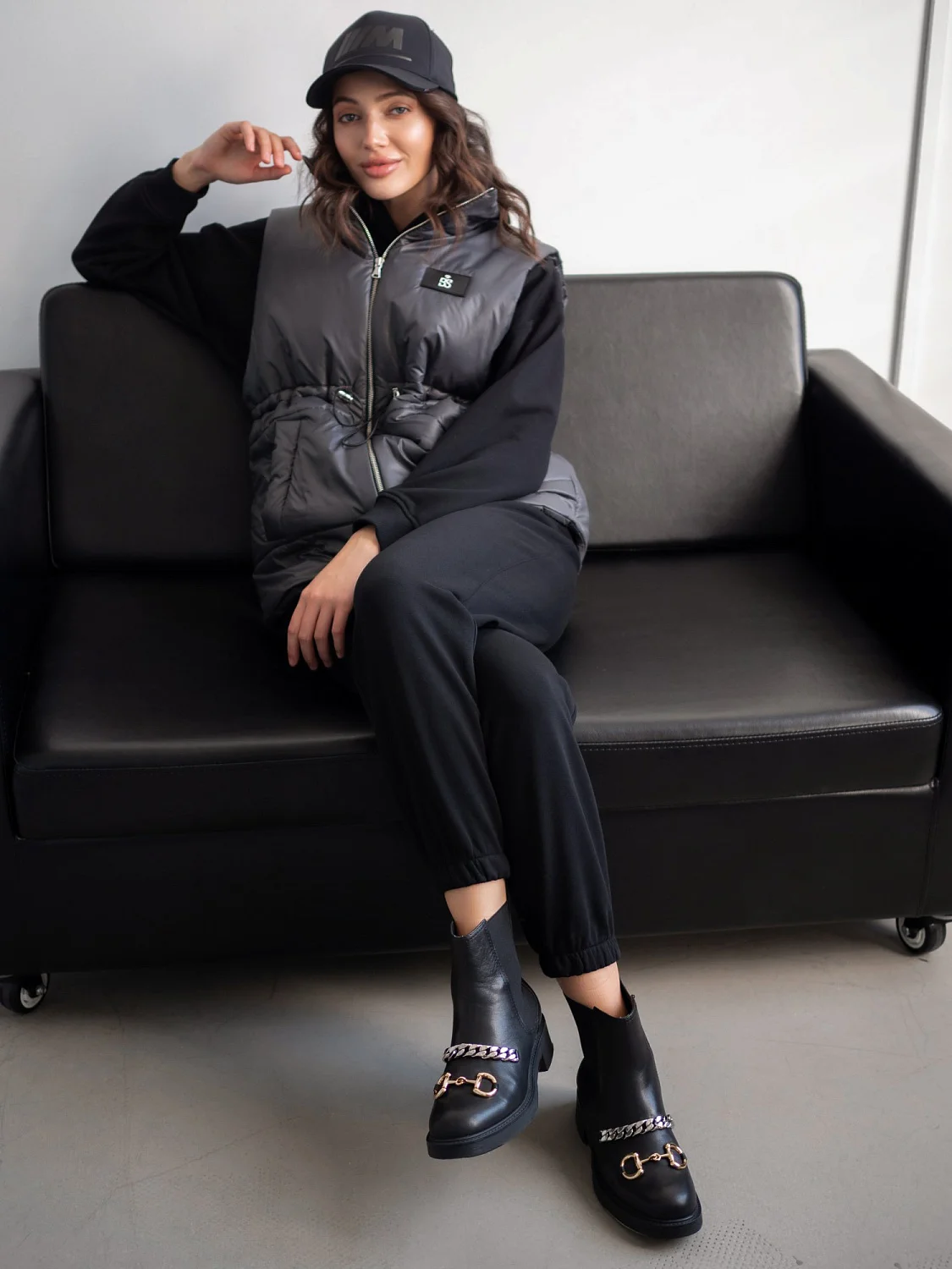 Безрукавка женская цвет Графит