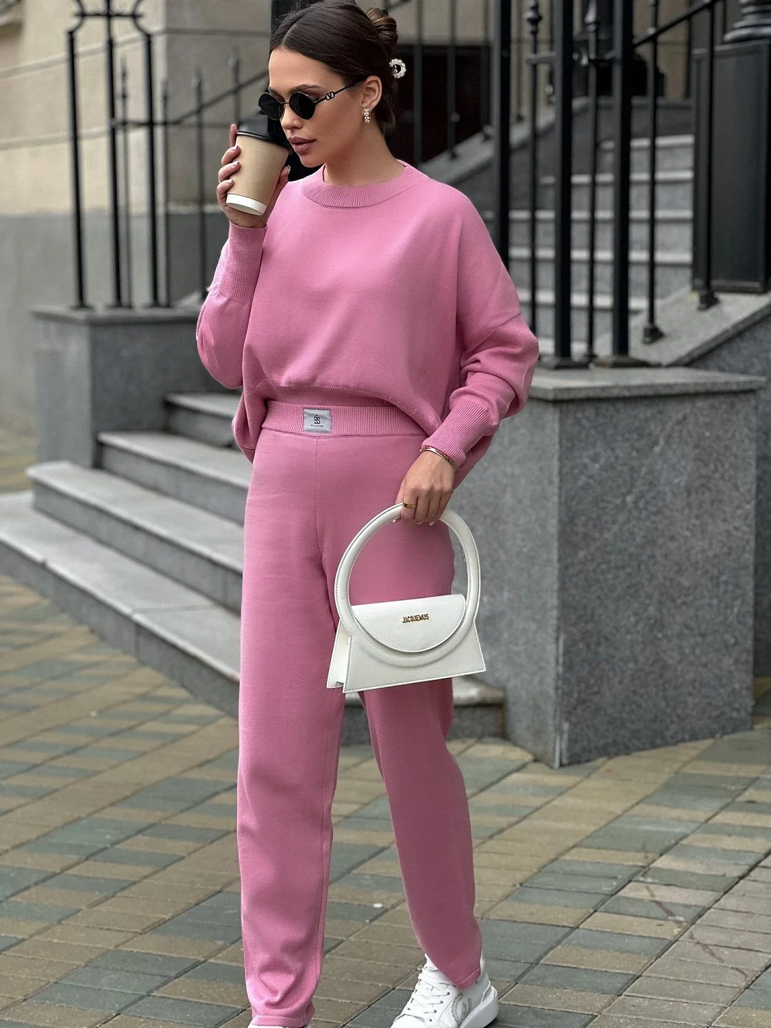 Костюм вязаный трикотажный цвет АНЕМОН