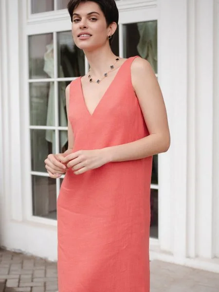 Платье с V-образным вырезом цвет Коралл - в фирменном магазине спортивной одежды Brillante.by