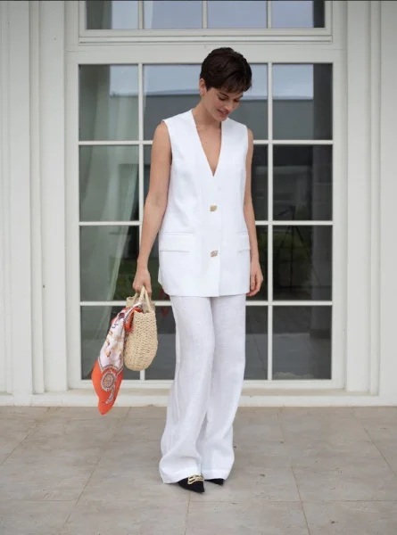 Жилет удлиненный цв. белый - в фирменном магазине спортивной одежды Brillante.by