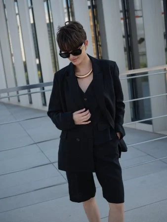 Купить Бермуды льняные цвет черный в фирменном магазине спортивной одежды Brillante.by