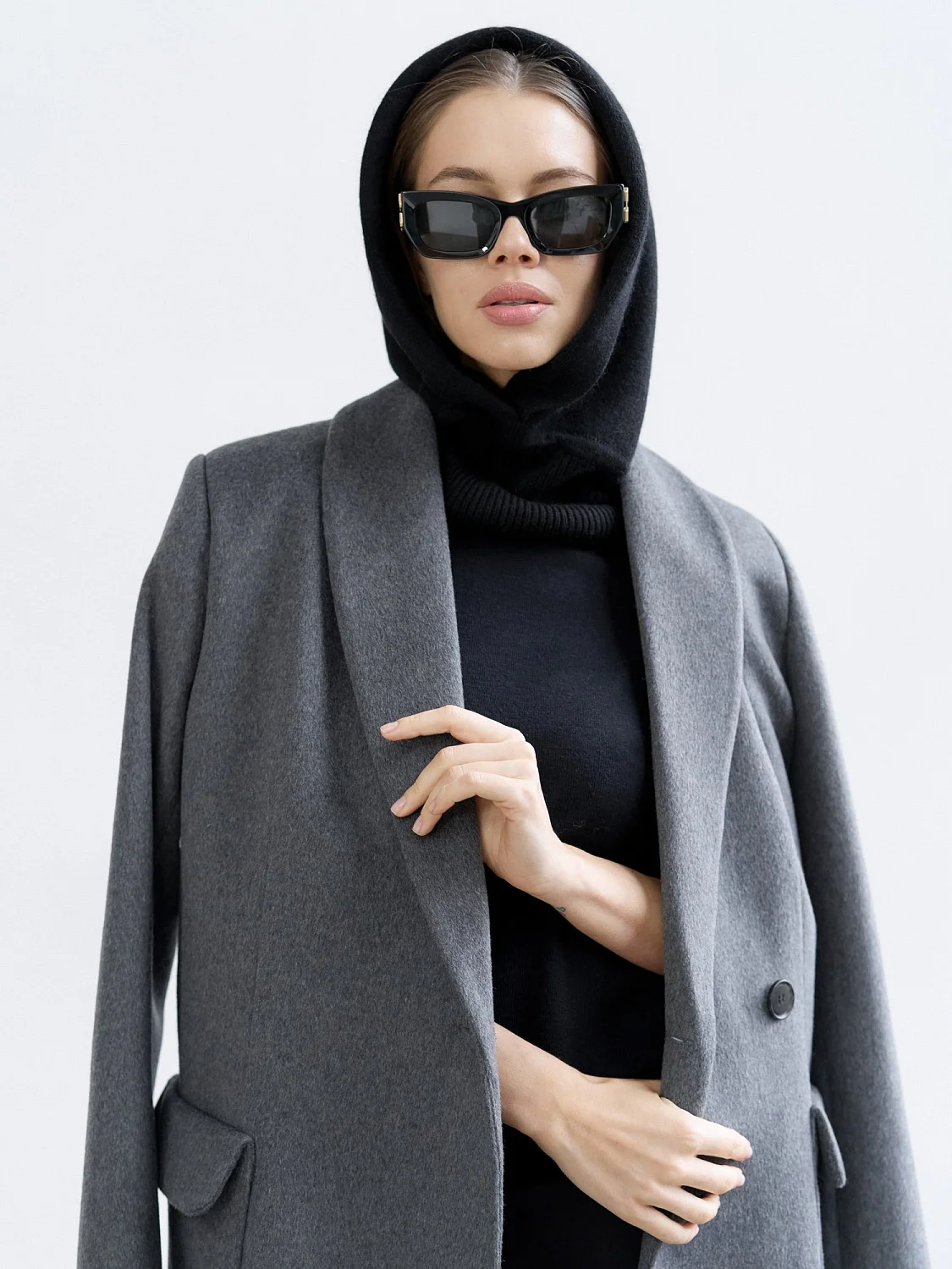 Капор ангоровый цвет Чёрный