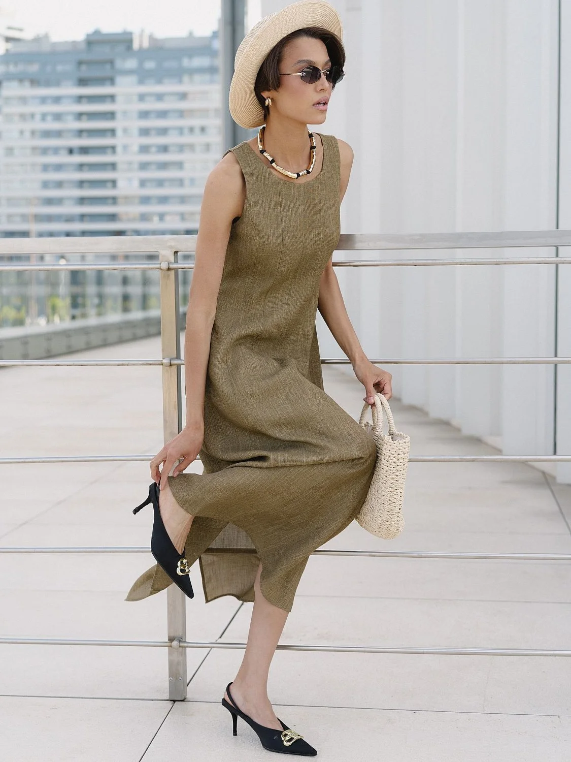 Платье- миди А-силуэта цвет Хаки