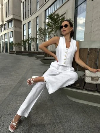 Купить Костюм с жилетом цвет Белый  (жилет и брюки можно купить отдельно) в фирменном магазине спортивной одежды Brillante.by