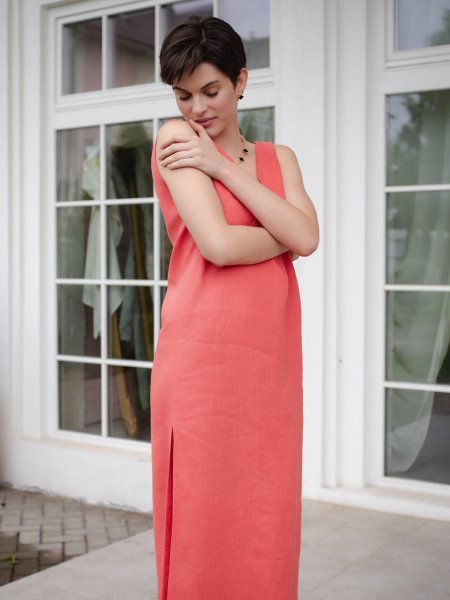 Платье с V-образным вырезом цвет Коралл - в фирменном магазине спортивной одежды Brillante.by